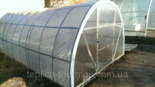 Комбіновані теплиці з М-образного профілю Комбіновані теплиці з М-образного профілю